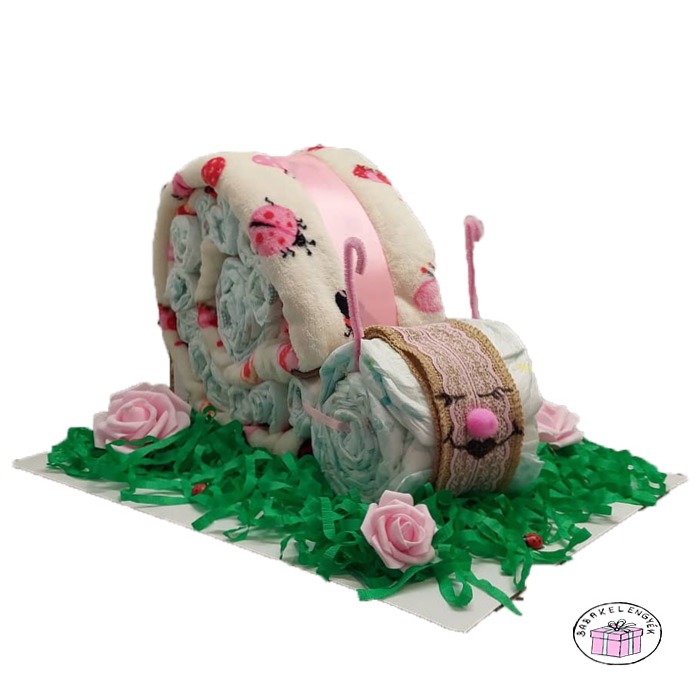 csiga pelenkatorta lányos nagy